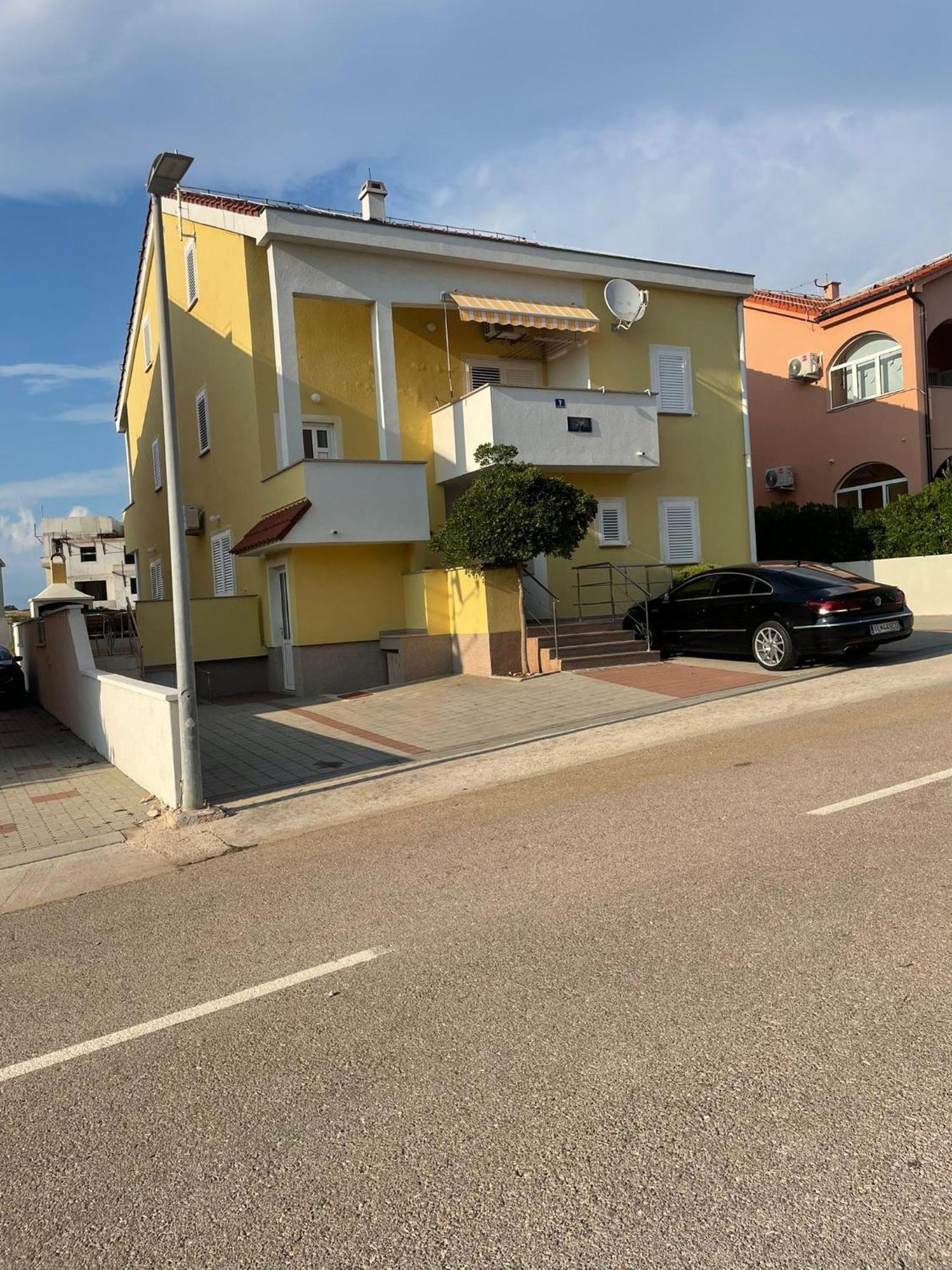 Apartments Iva Povljana Εξωτερικό φωτογραφία