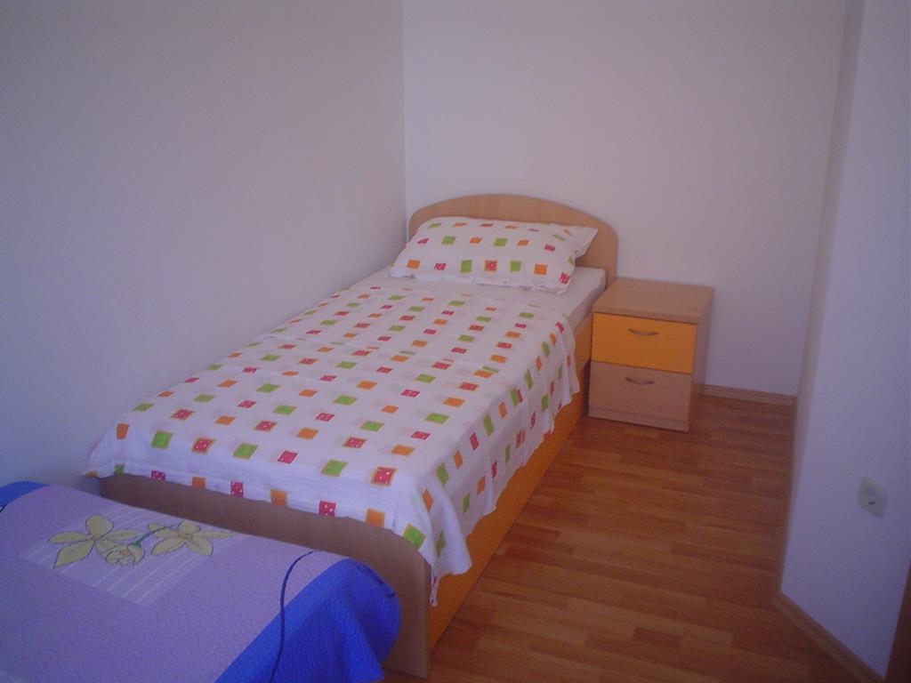 Apartments Iva Povljana Δωμάτιο φωτογραφία