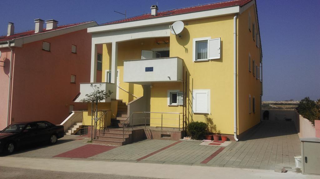 Apartments Iva Povljana Δωμάτιο φωτογραφία