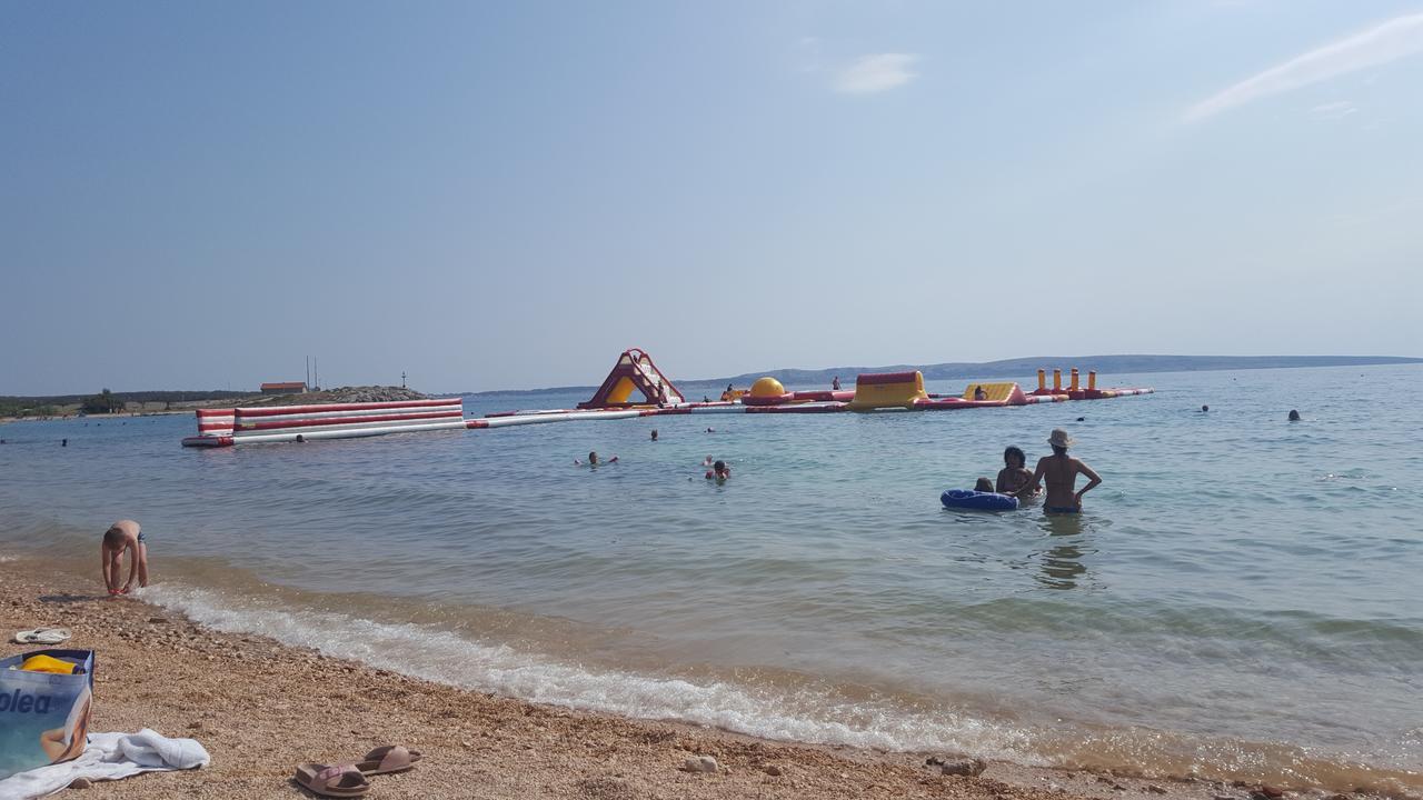Apartments Iva Povljana Εξωτερικό φωτογραφία